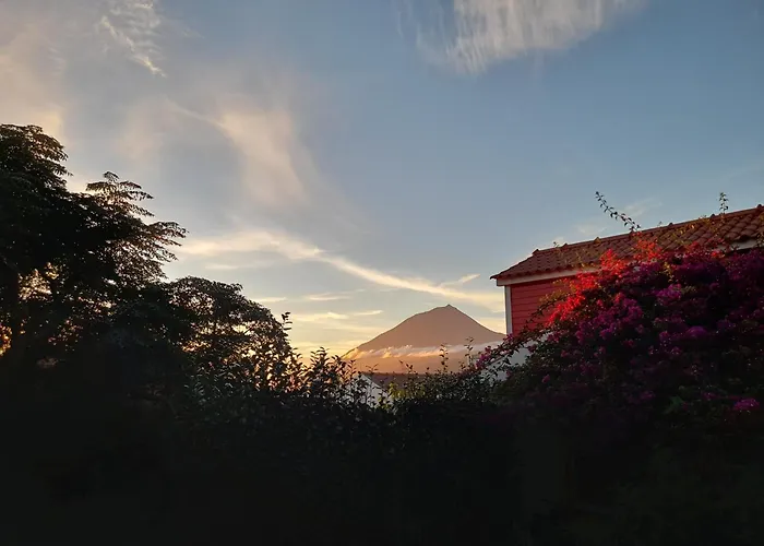 At Flaminga S Place Lajes do Pico