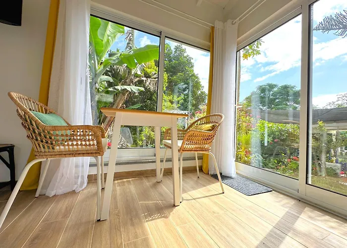 At Flaminga S Place Διαμέρισμα Lajes do Pico