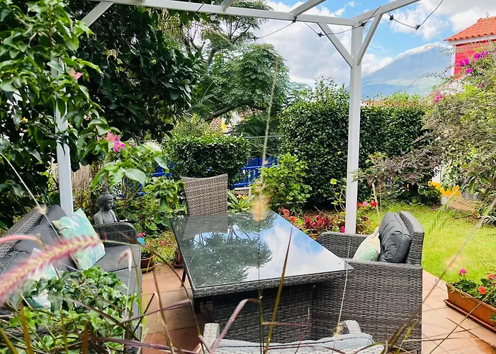 At Flaminga S Place Διαμέρισμα Lajes do Pico